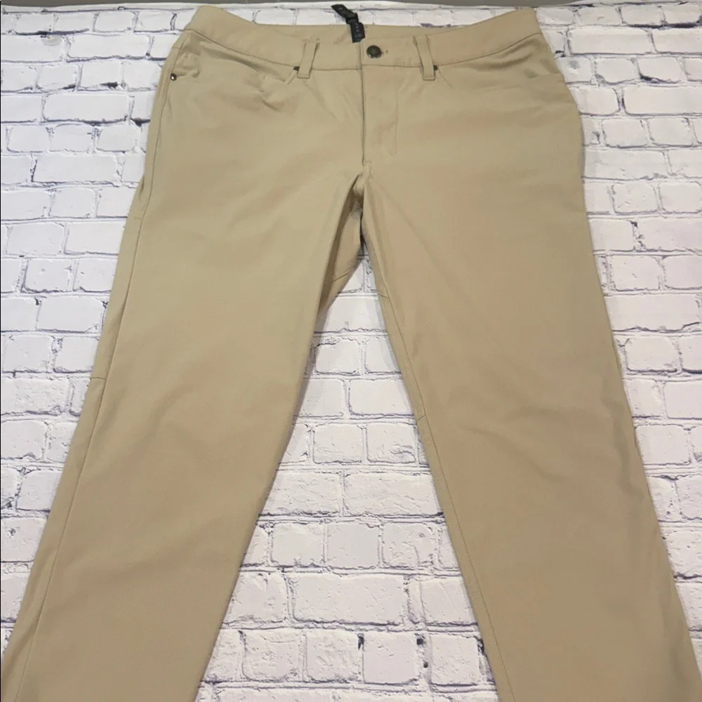 Lululemon ABC Warpstreme Slim Stretch Men’s Size 32 Khaki Performance LM5AD95 - Picture 1 of 14